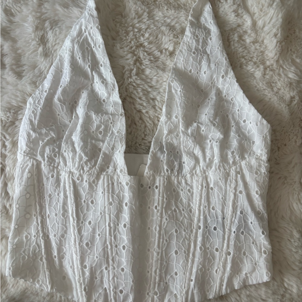 white halter tank top
